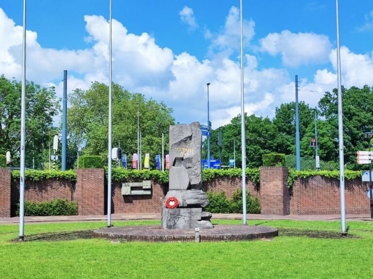 city-detective-arnhem-airborneplein