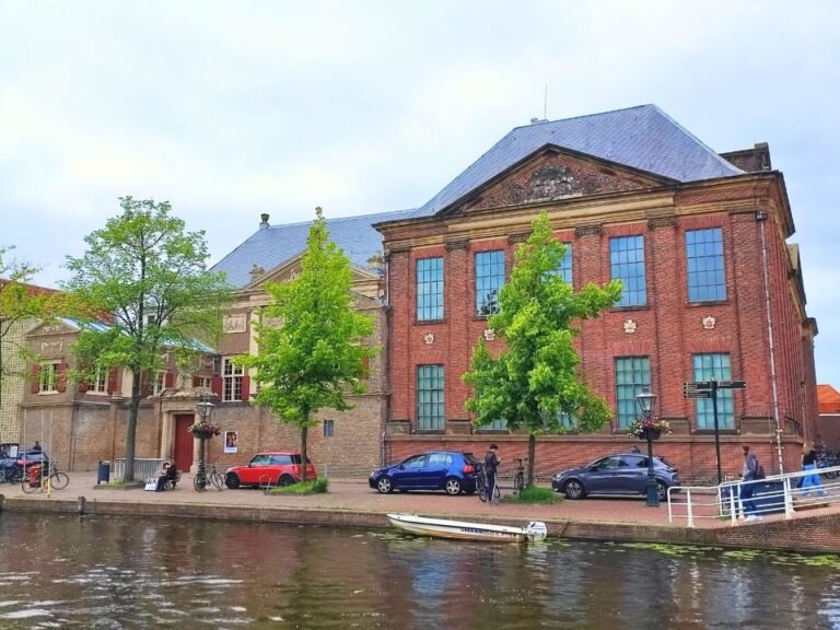 city-detective-leiden-museum-de-lakenhal
