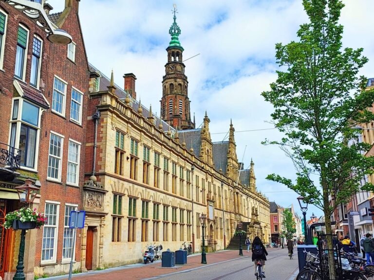 Historic landmarks in Leiden uncovered during the City Detective city game.