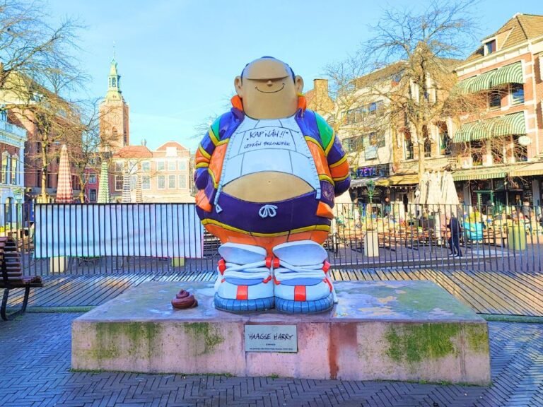 the-hague-escape-game-statue-haagse-harry