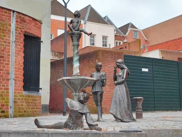 urban-exploration-game-den-bosch-statue-dieske-en-minnepaar