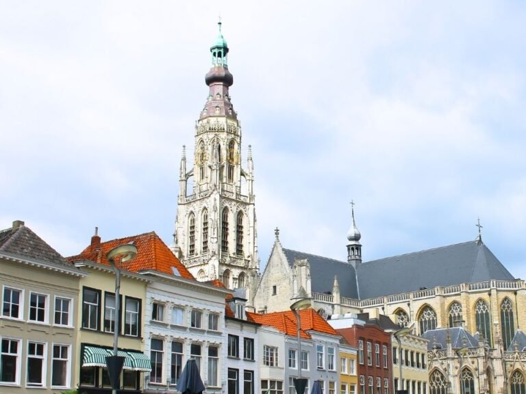 city-detective-breda-grote-kerk