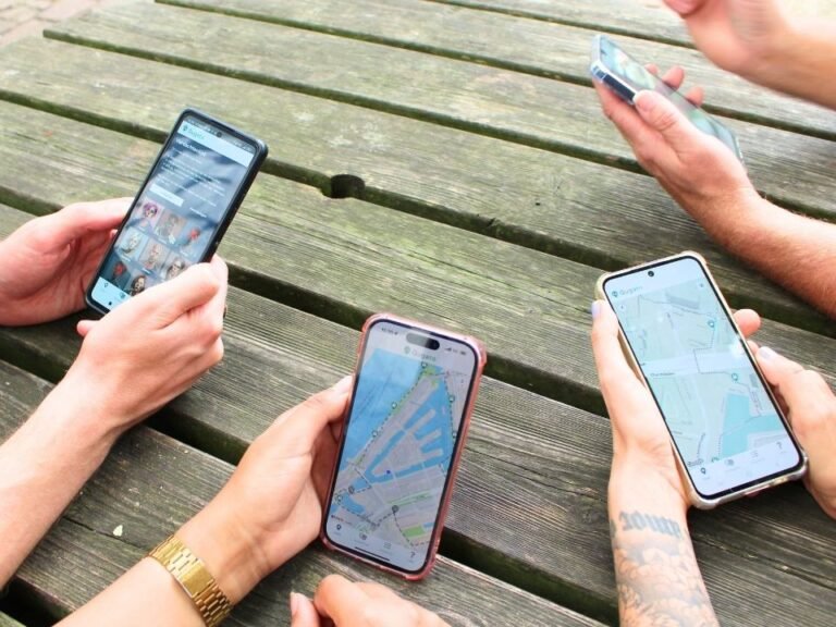 group-checking-instructions-phone